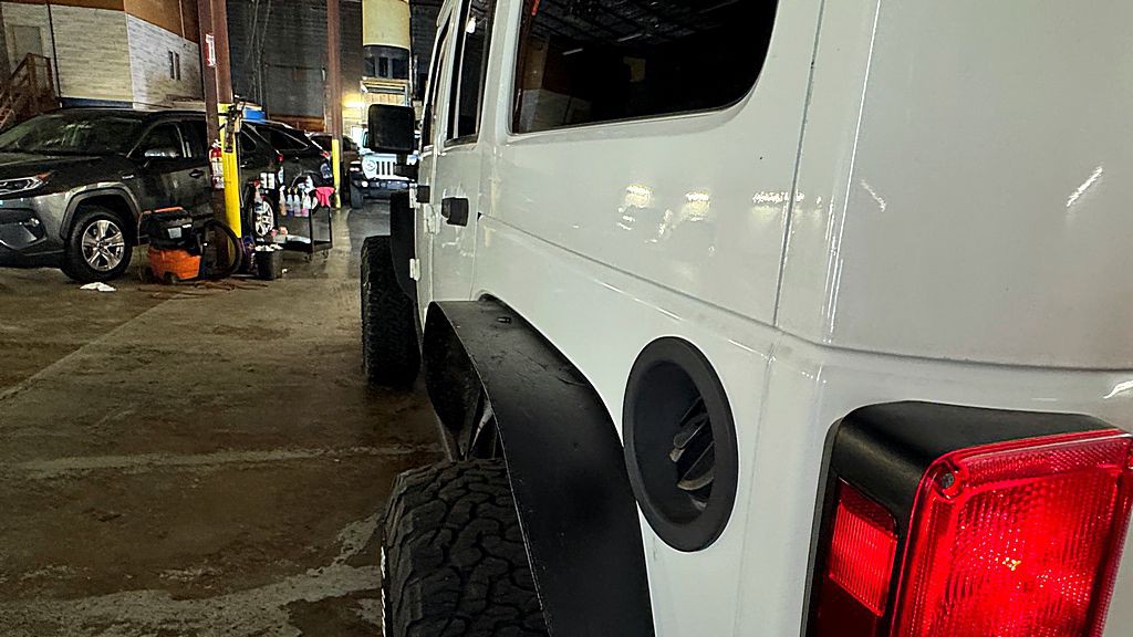 2014 Jeep Wrangler Unlimited Image 11