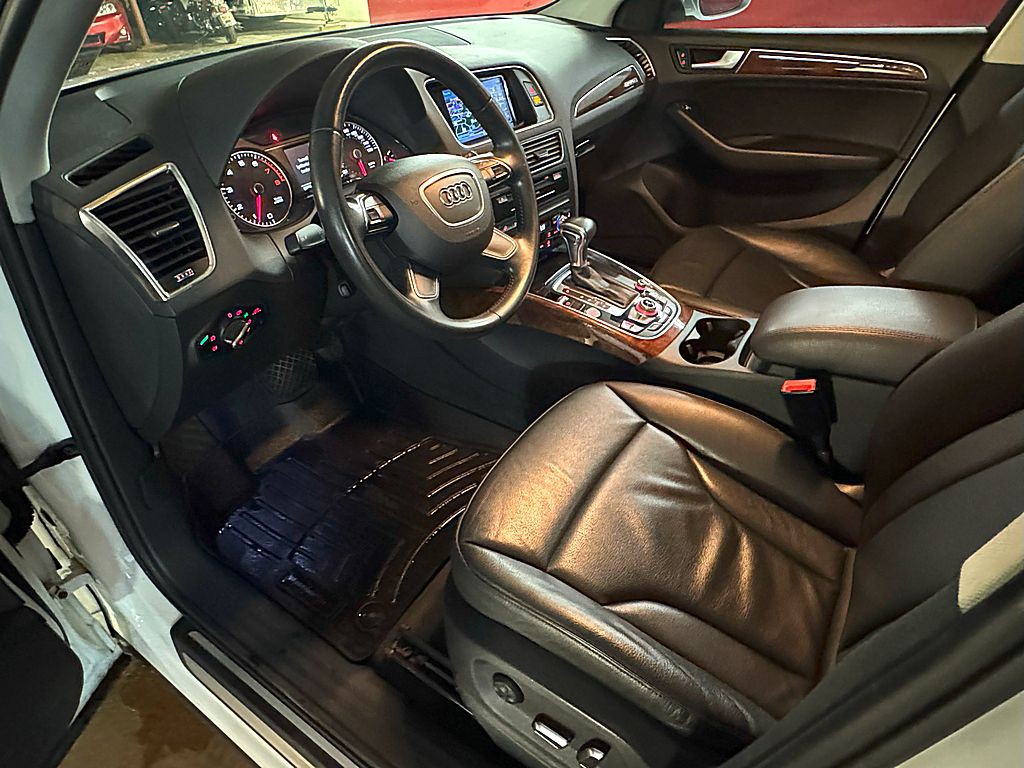 2015 Audi Q5 Image 10