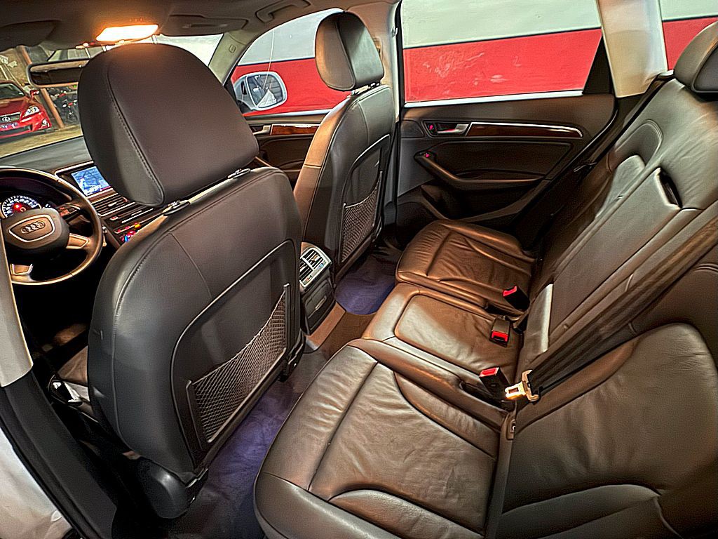 2015 Audi Q5 Image 17