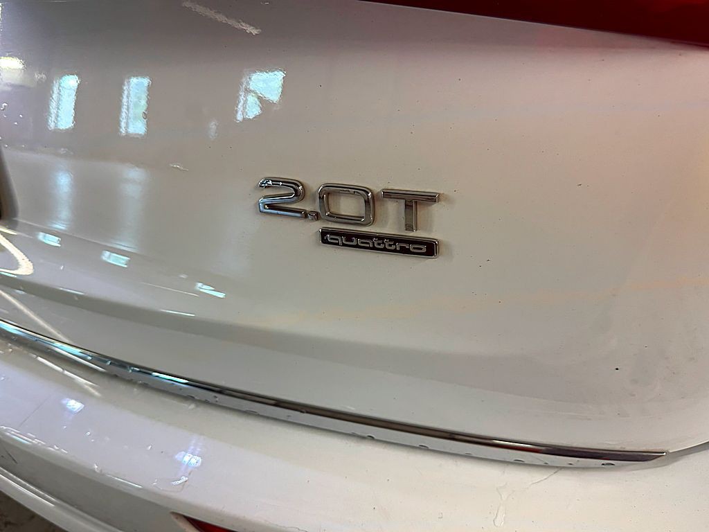2015 Audi Q5 Image 25
