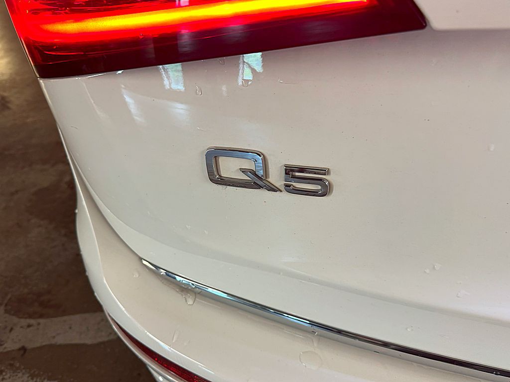 2015 Audi Q5 Image 26
