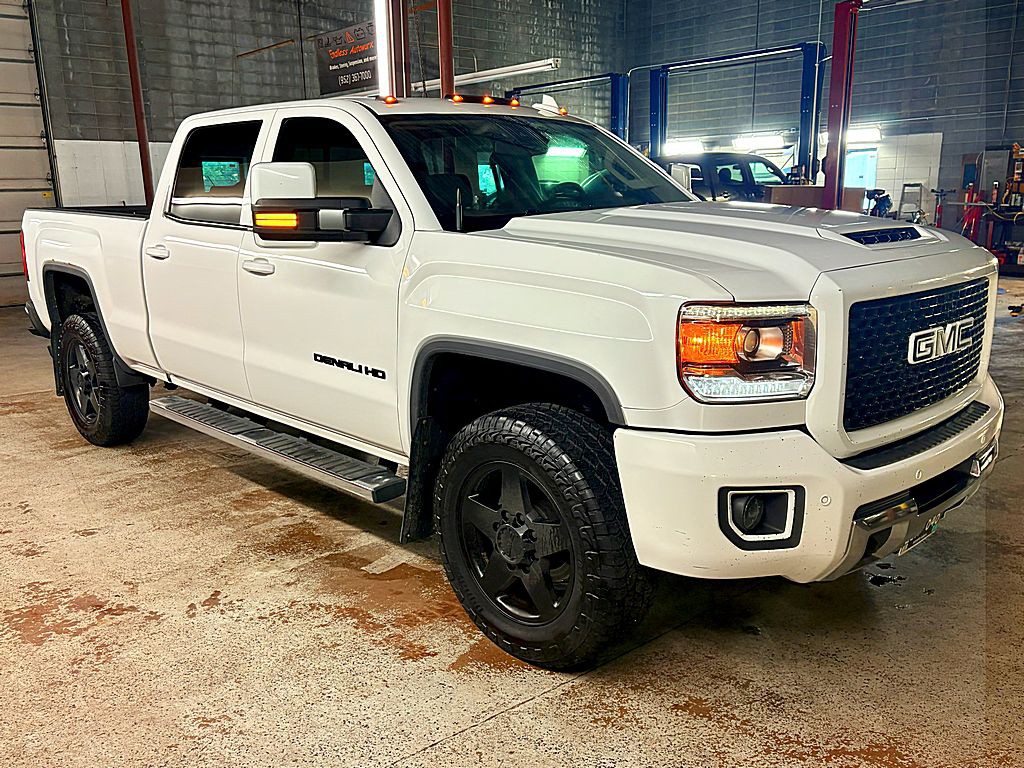 2015 GMC Sierra Image 8