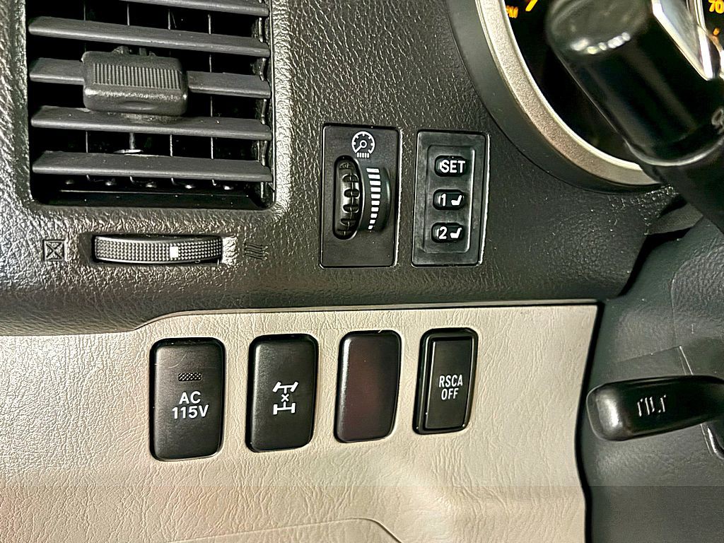 2007 Toyota 4Runner Image 16