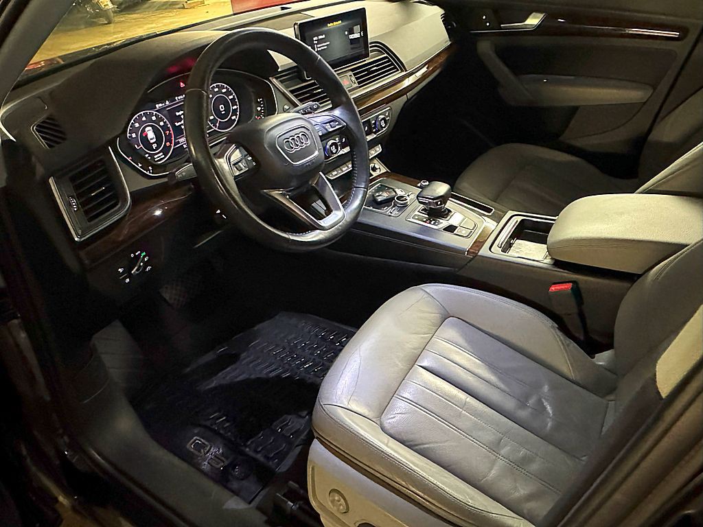 2018 Audi Q5 Image 10