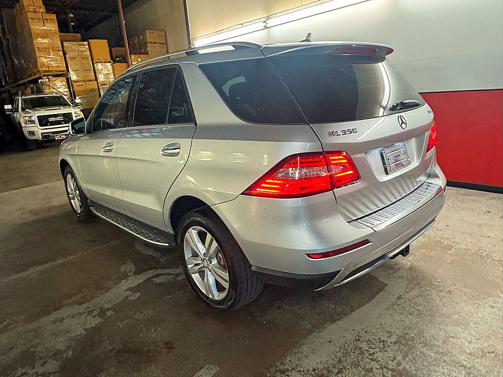 2013 Mercedes-Benz M-Class Image 5