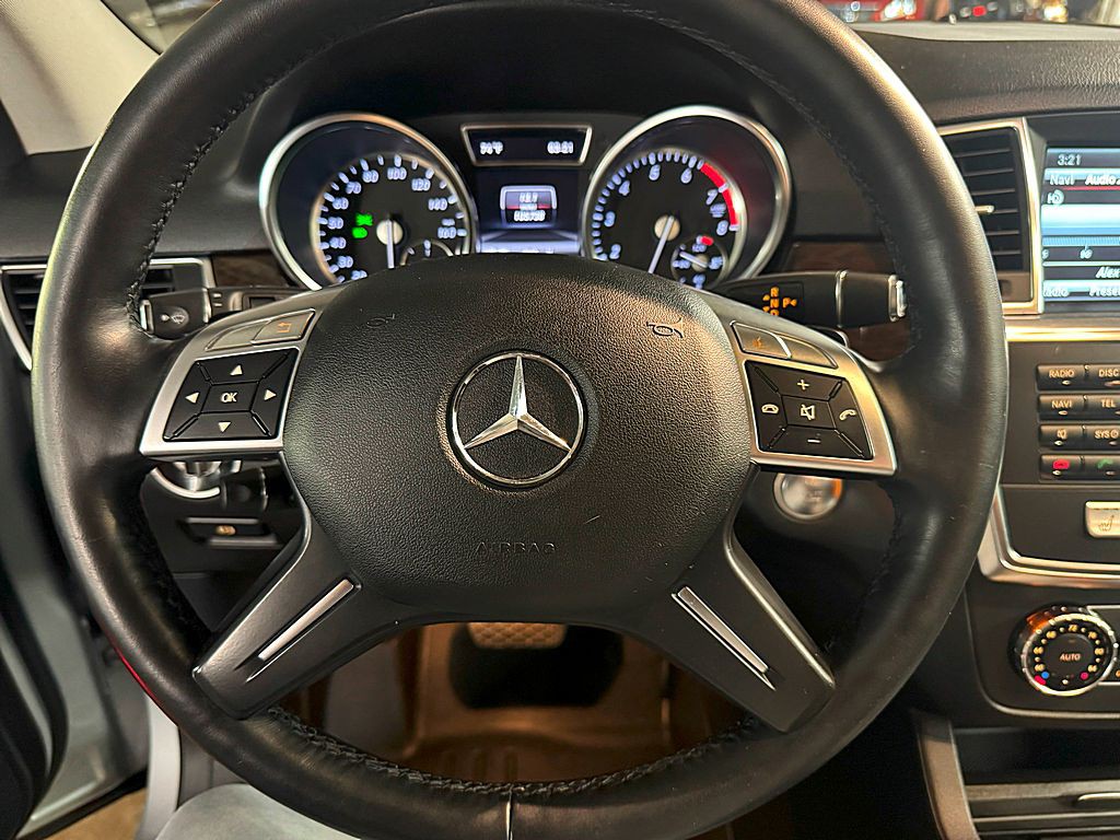 2013 Mercedes-Benz M-Class Image 13
