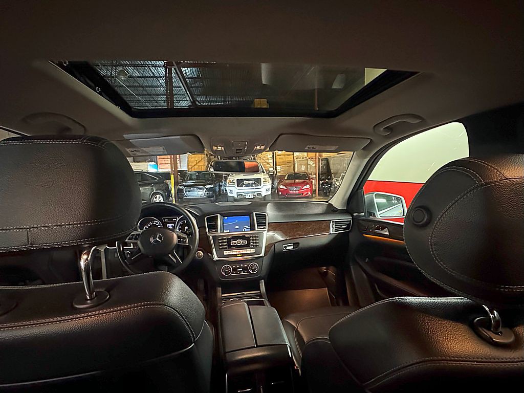 2013 Mercedes-Benz M-Class Image 20