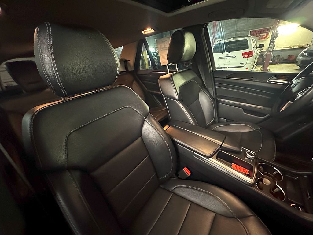 2013 Mercedes-Benz M-Class Image 24