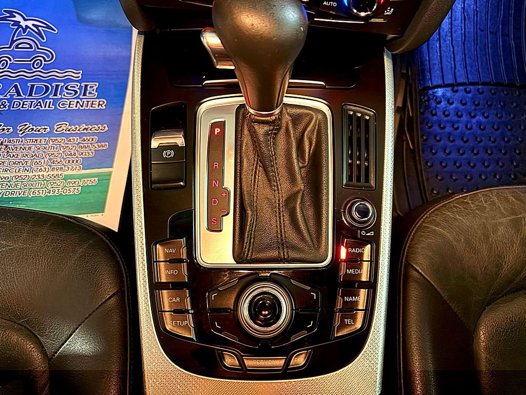 2010 Audi A4 Image 12
