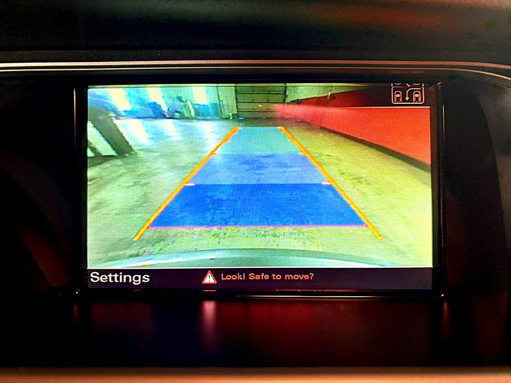 2010 Audi A4 Image 14