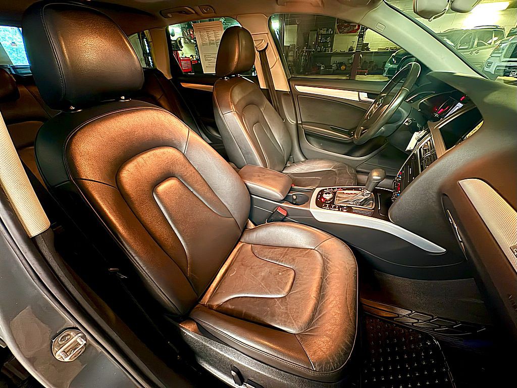 2010 Audi A4 Image 22