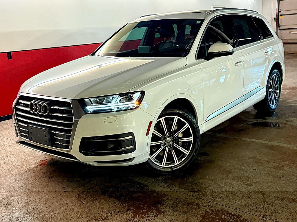 2018 Audi Q7 Image 1