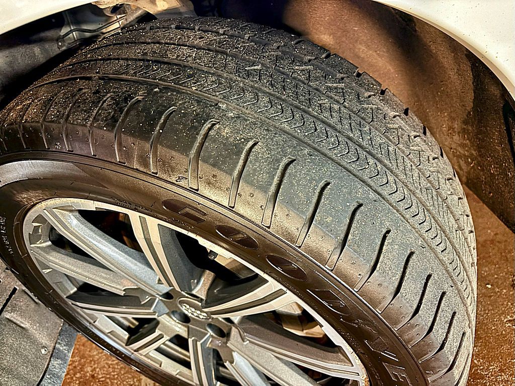2018 Audi Q7 Image 3
