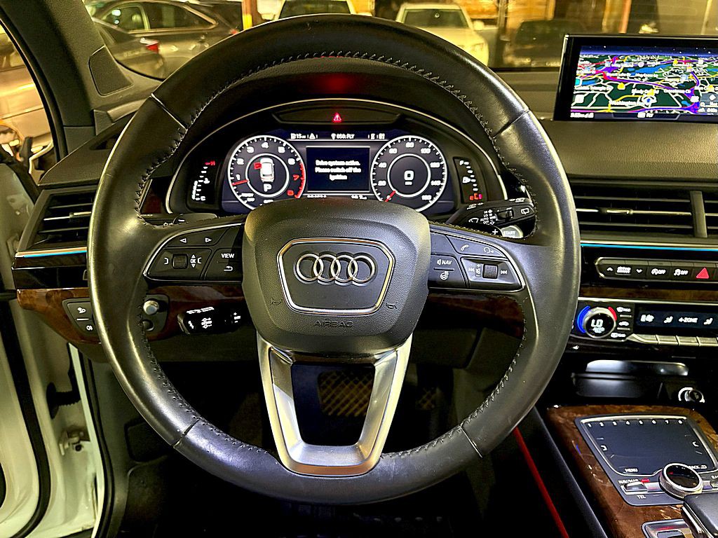 2018 Audi Q7 Image 13