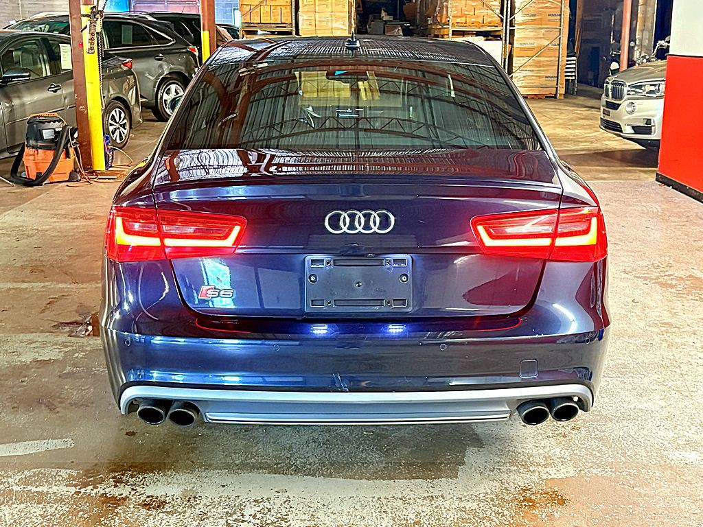 2013 Audi S6 Image 5