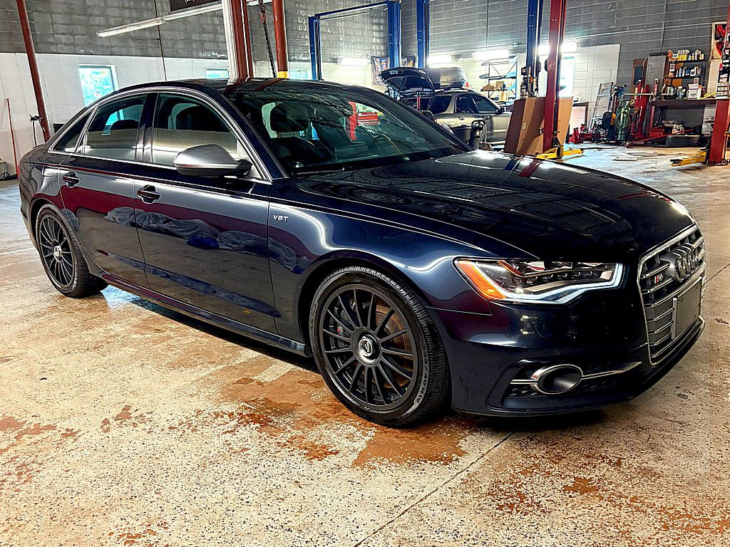 2013 Audi S6 Image 7