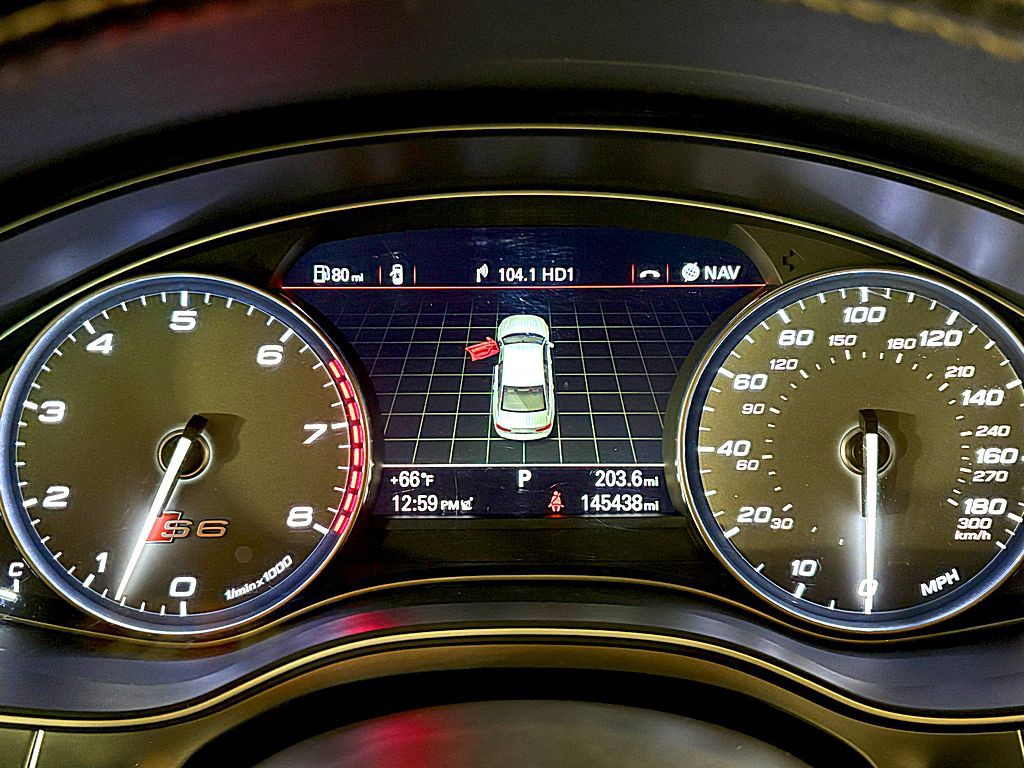 2013 Audi S6 Image 12