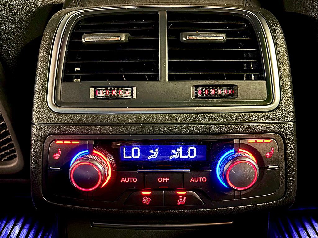 2013 Audi S6 Image 24