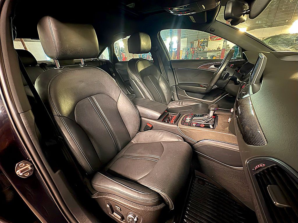 2013 Audi S6 Image 29