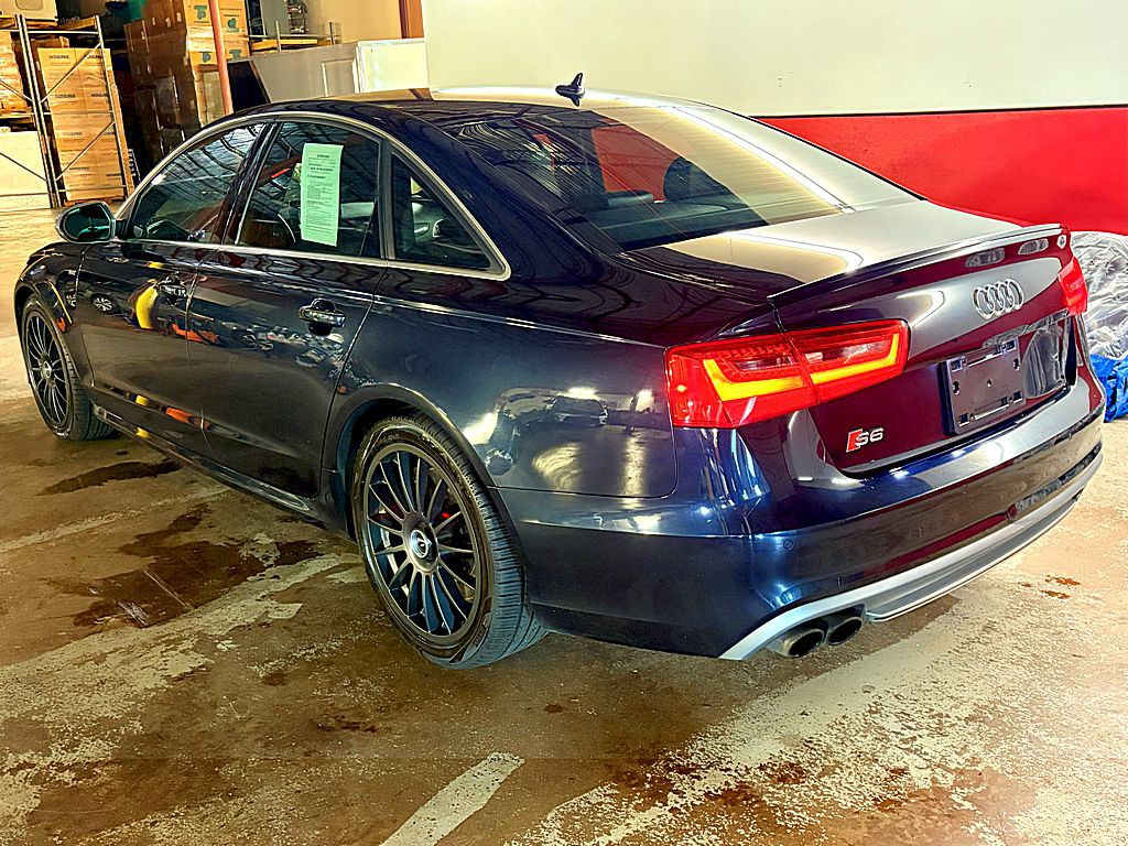 2013 Audi S6 Image 35