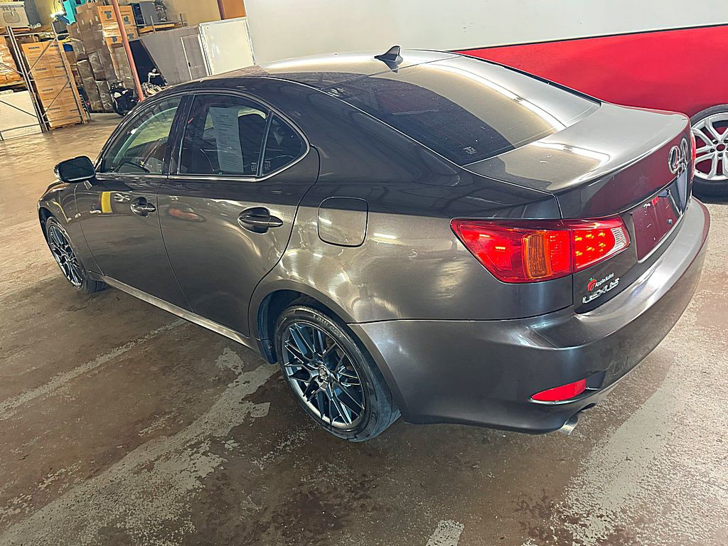 2009 Lexus IS Image 5