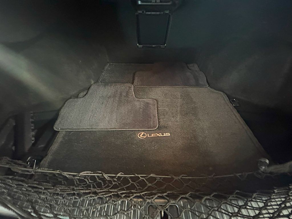 2009 Lexus IS Image 17
