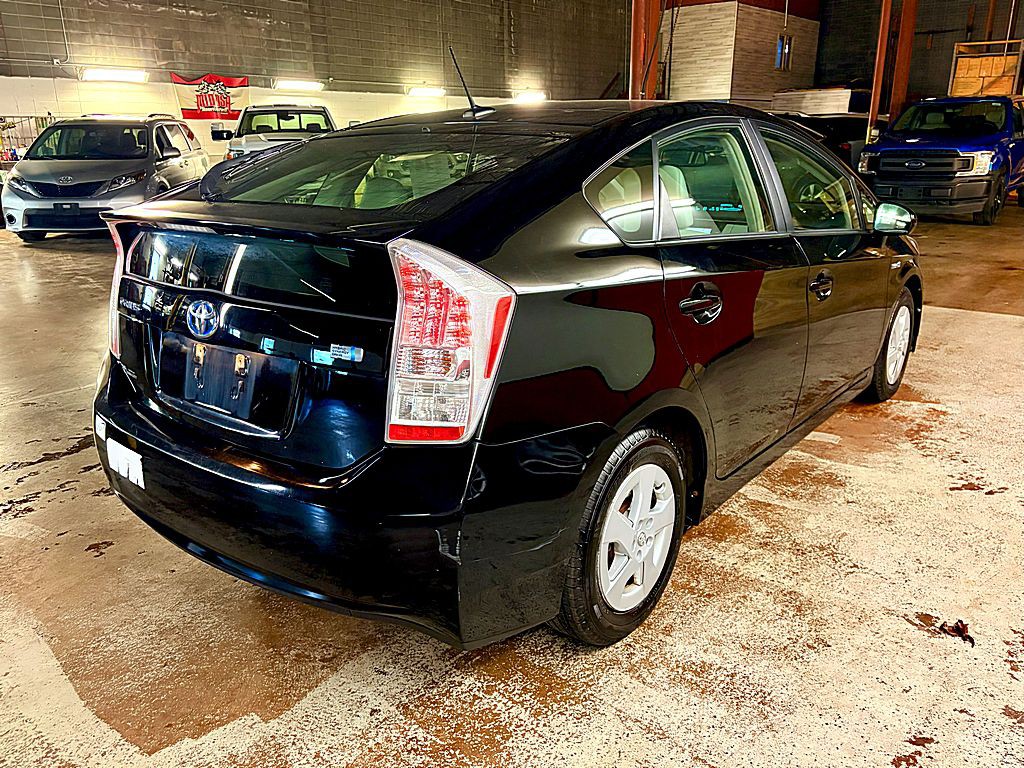 2010 Toyota Prius Image 7