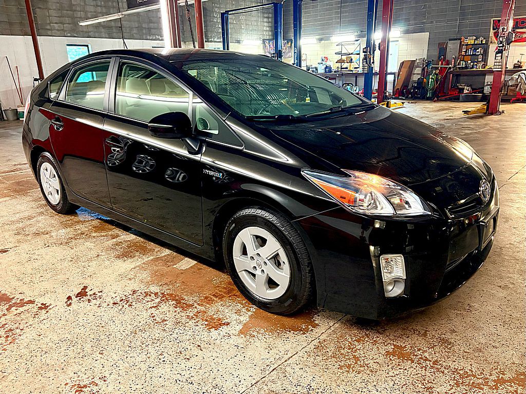 2010 Toyota Prius Image 8