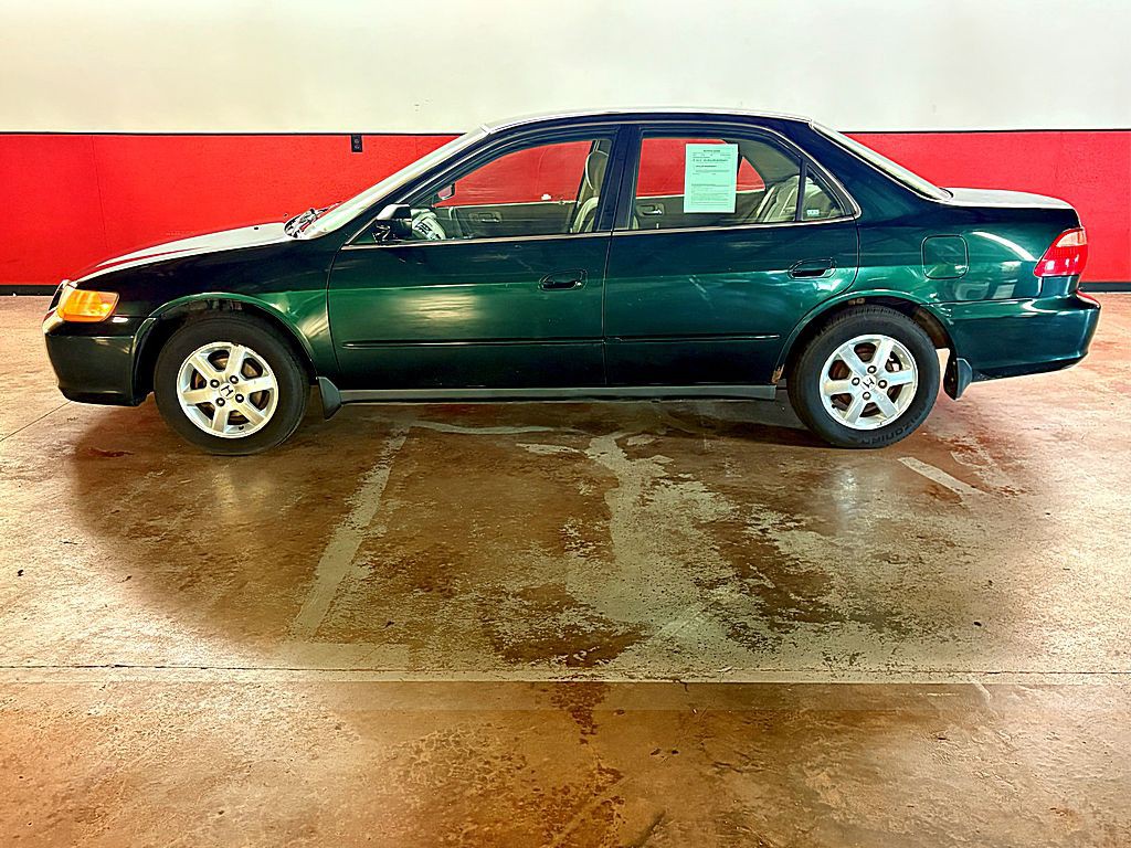 2000 Honda Accord Image 4