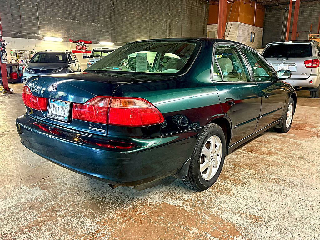2000 Honda Accord Image 7