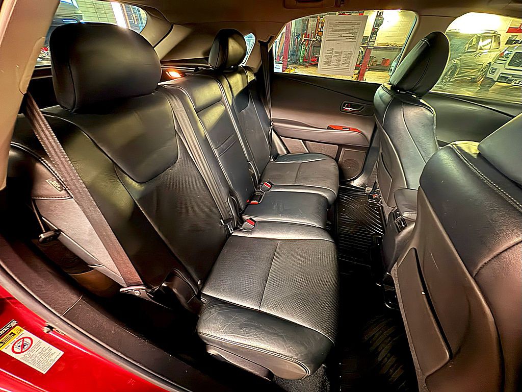 2012 Lexus RX Image 24