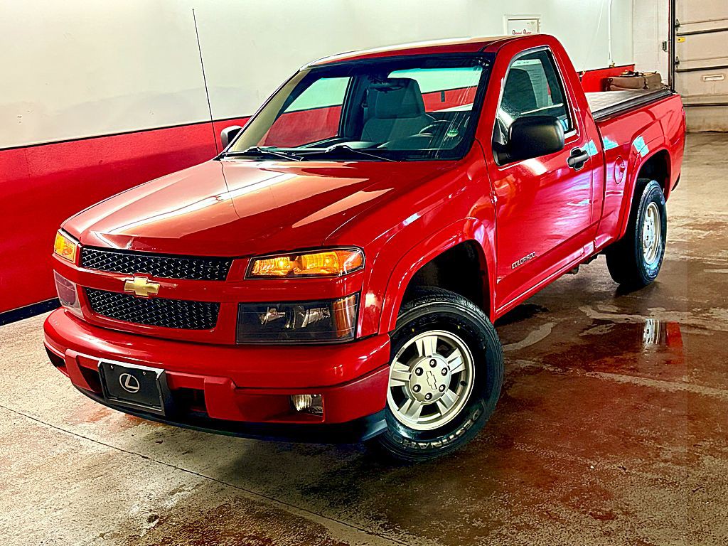 2004 Chevrolet Colorado Image 1