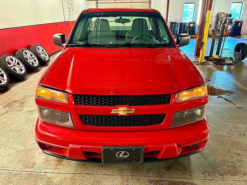 2004 Chevrolet Colorado Image 9