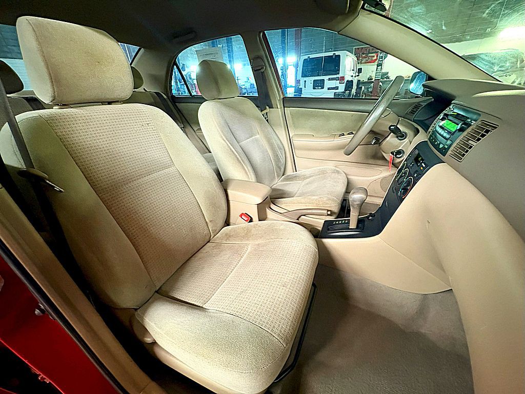 2007 Toyota Corolla Image 22
