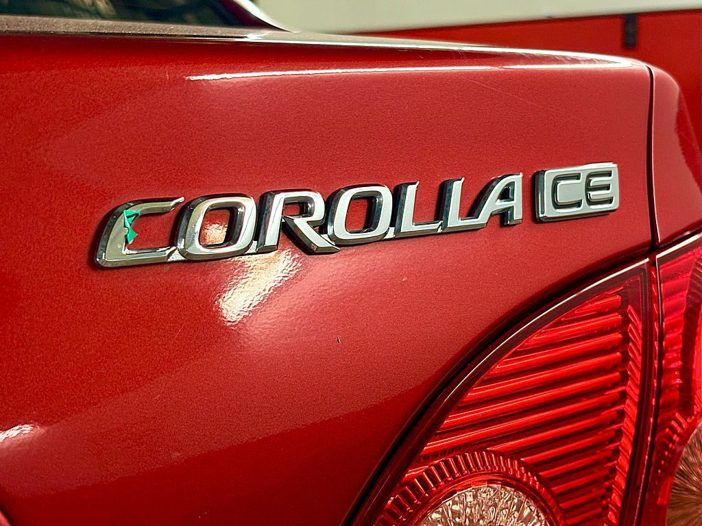 2007 Toyota Corolla Image 24