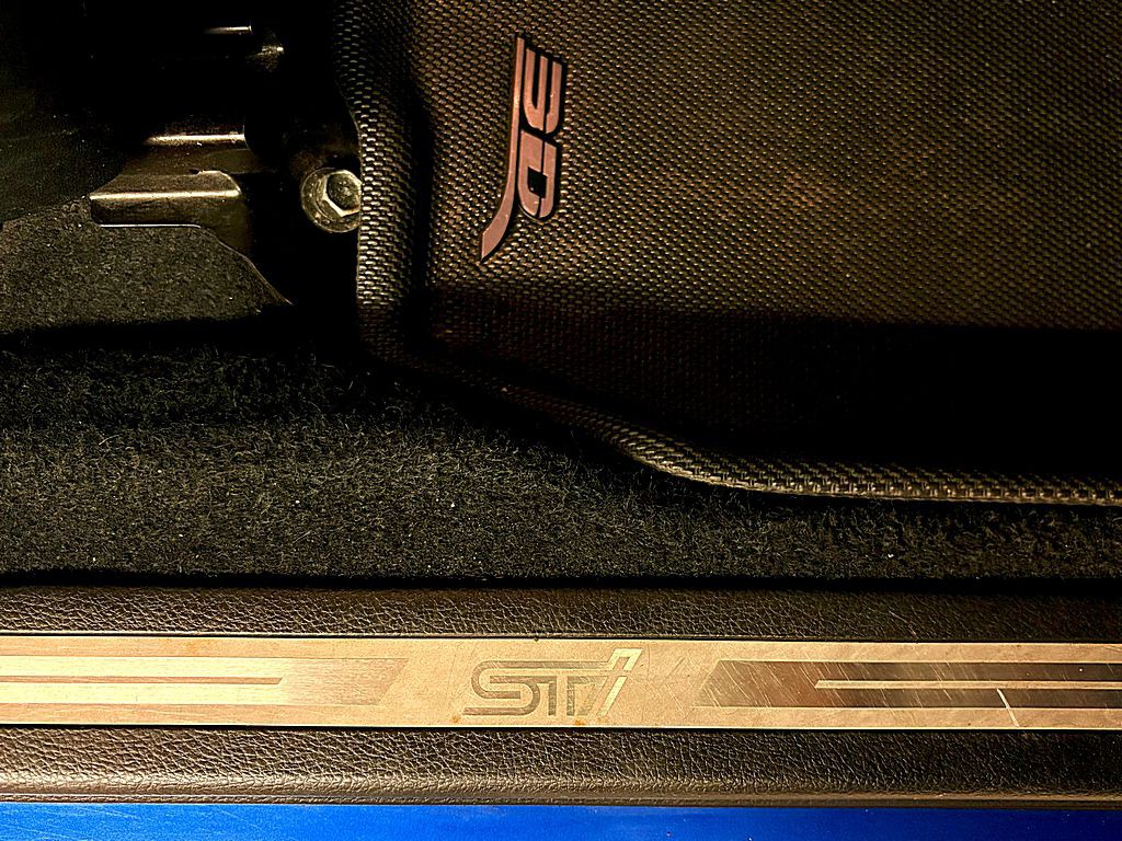 2015 Subaru WRX Image 26