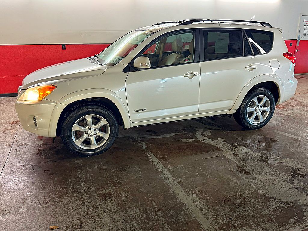 2009 Toyota Rav4 Image 4