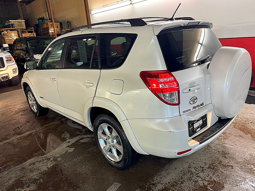 2009 Toyota Rav4 Image 5