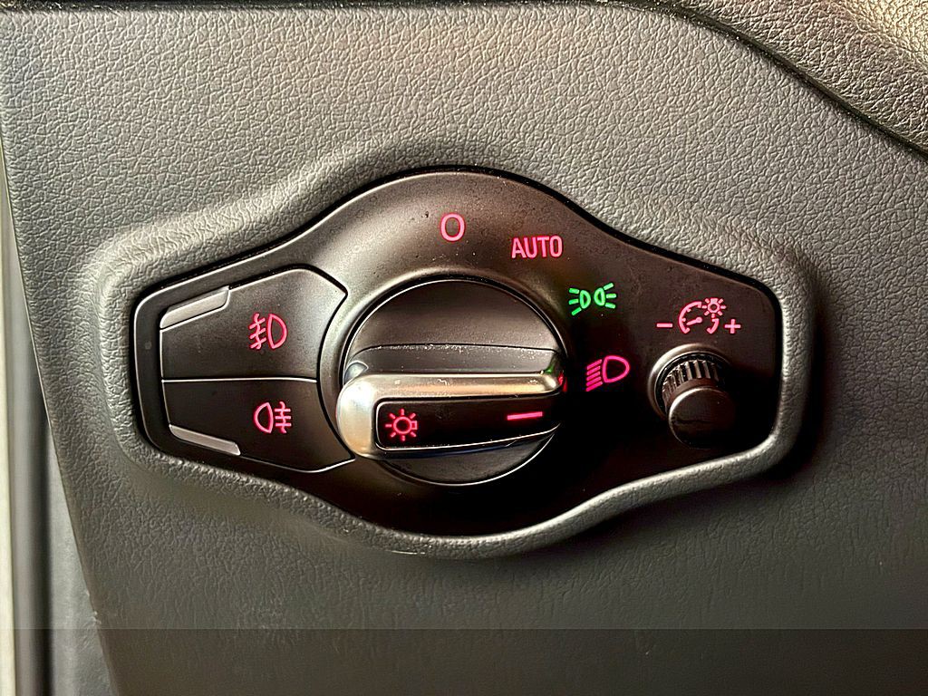 2016 Audi Q5 Image 19