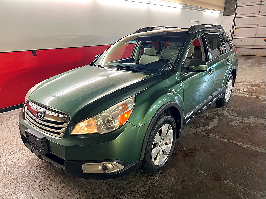 2011 Subaru Outback Image 6