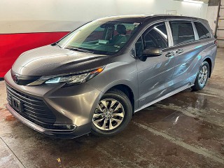 Image for 2021 Toyota Sienna XLE ID: 6753214
