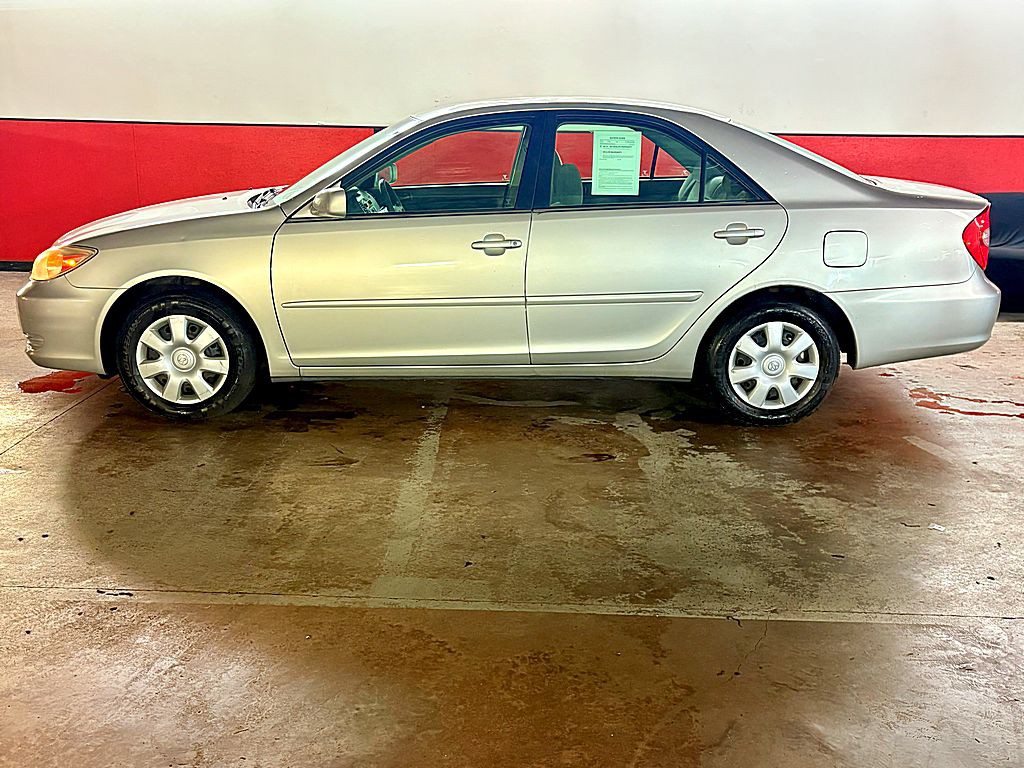 2003 Toyota Camry Image 4