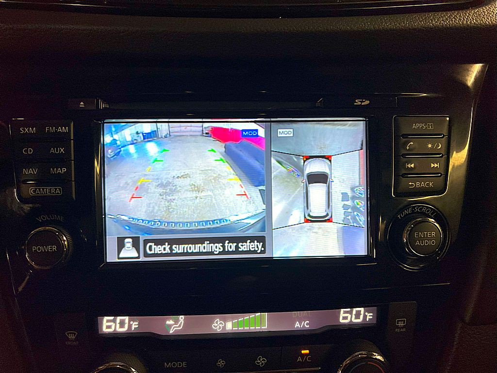 2017 Nissan Rogue Image 15