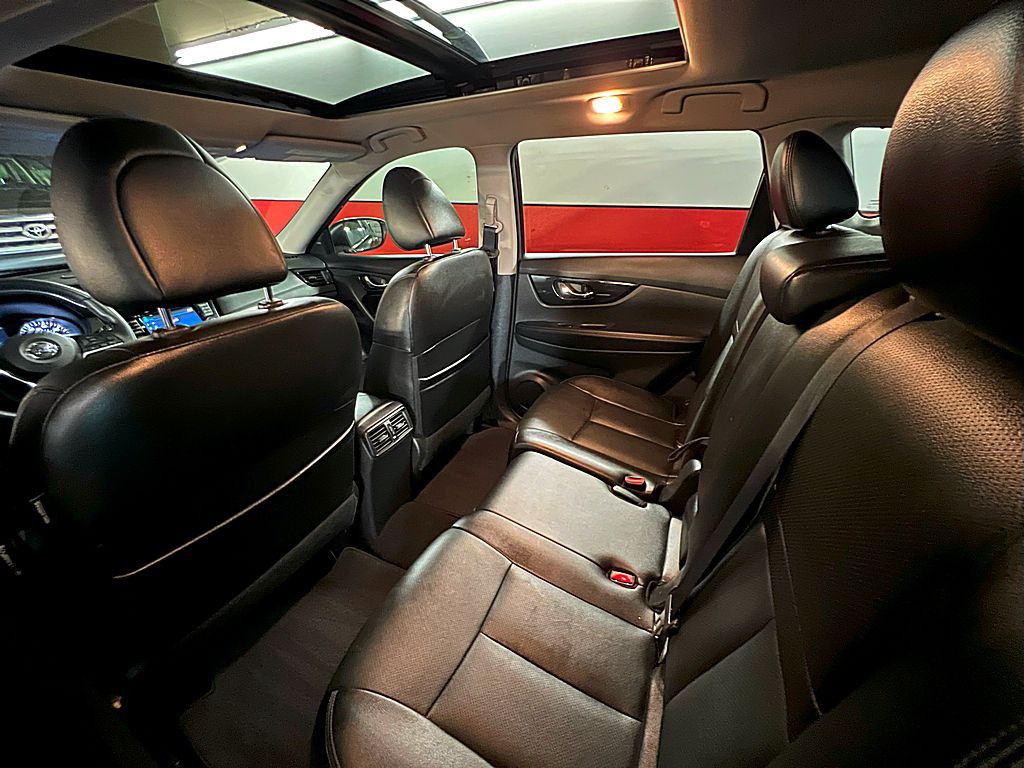 2017 Nissan Rogue Image 20