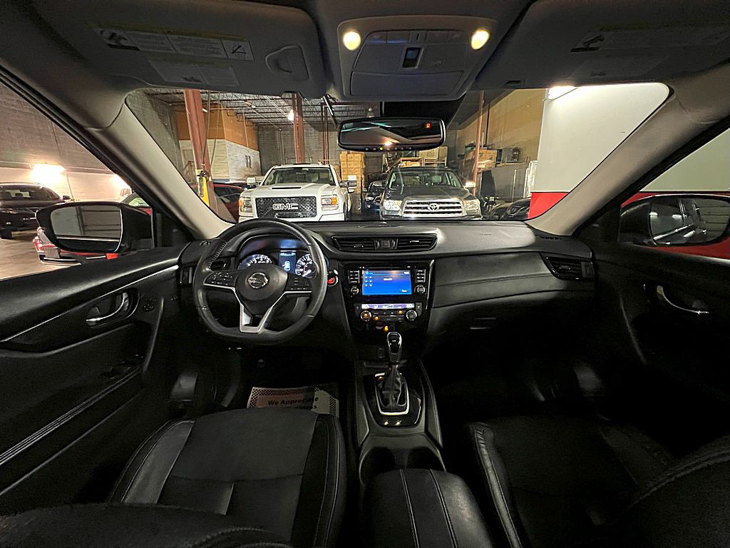 2017 Nissan Rogue Image 21