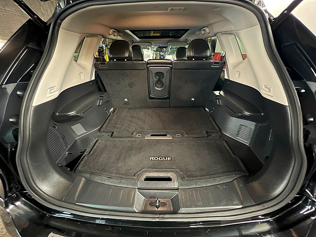 2017 Nissan Rogue Image 23