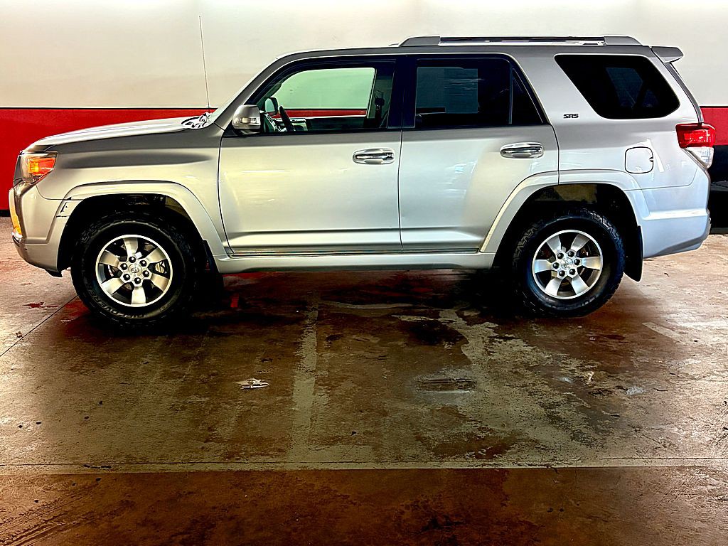 2011 Toyota 4Runner Image 4