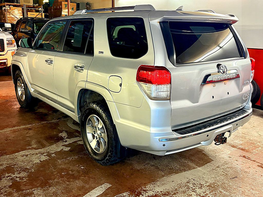 2011 Toyota 4Runner Image 5