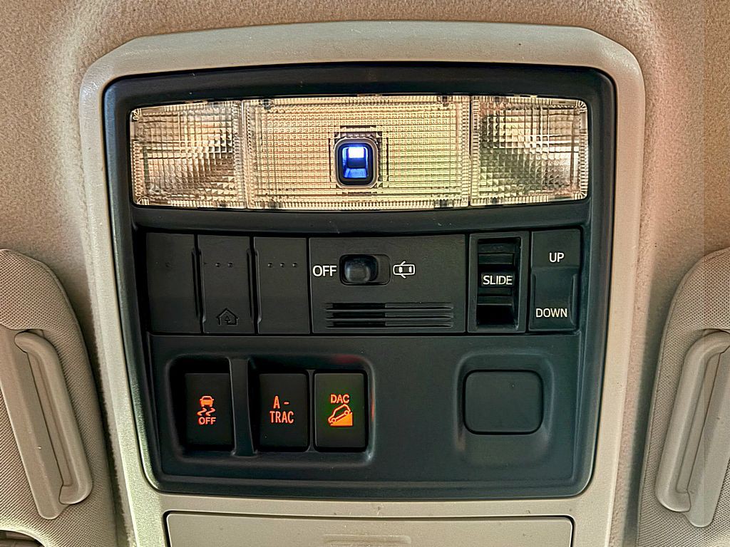 2011 Toyota 4Runner Image 17