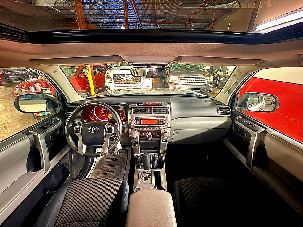 2011 Toyota 4Runner Image 20